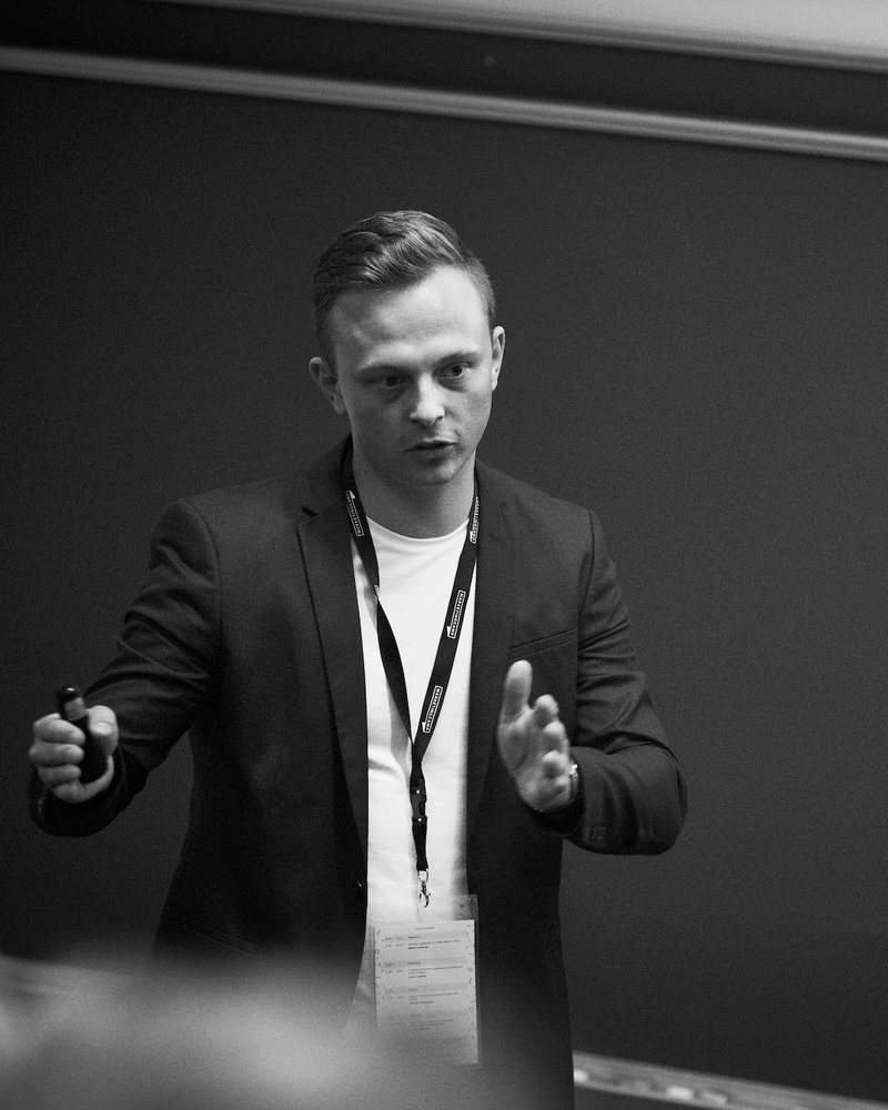 Anton Hoelstad, Google Ads-konsulent, til oplæg på MarketingCamp