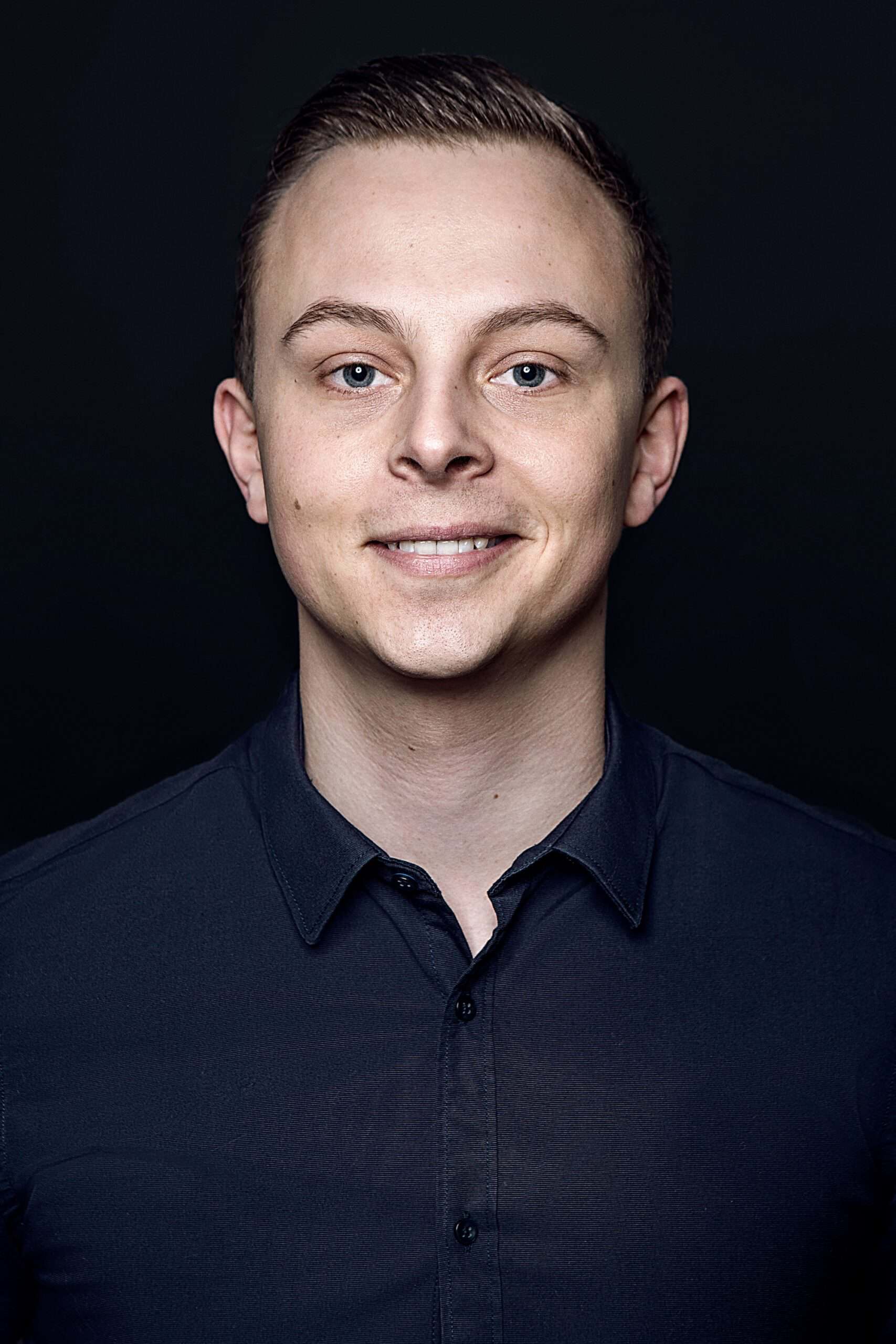 Anton Hoelstad portræt